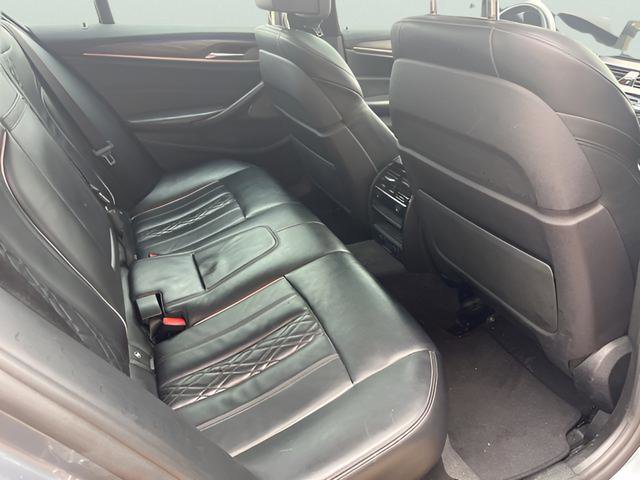 Used 2018 BMW M550i xDrive AWD/4WD image 15