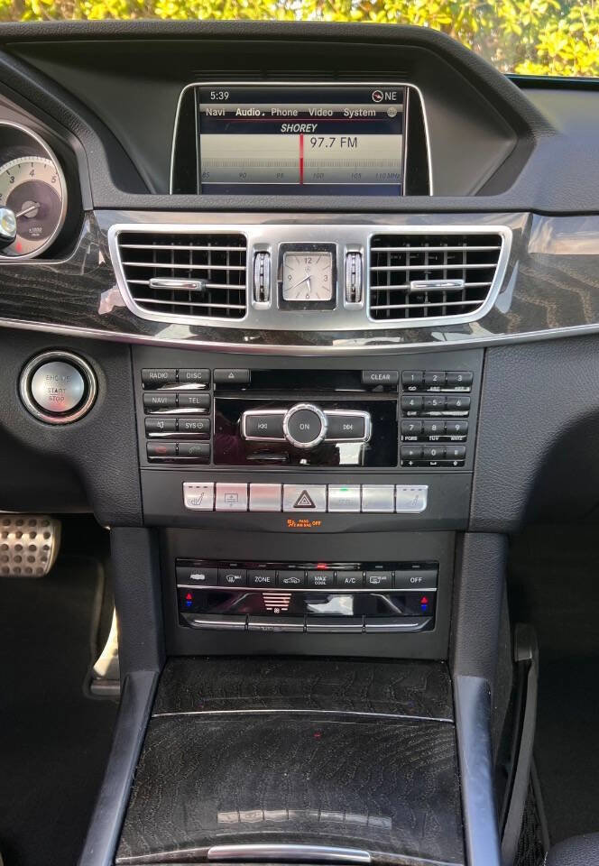 Used 2015 Mercedes-Benz E 350 Sedan image 24