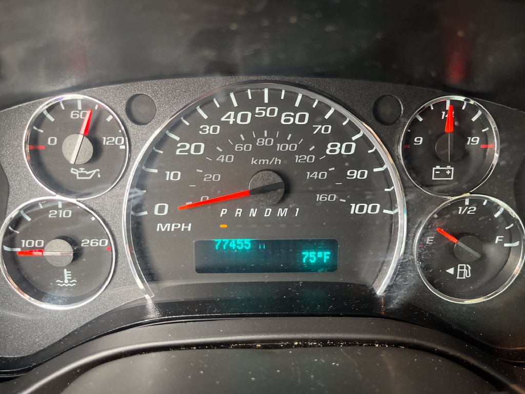 Used 2023 GMC Savana 3500 w/ Power Convenience Package RWD image 16