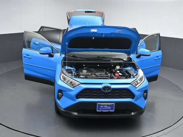 Used 2021 Toyota RAV4 XLE Premium AWD/4WD image 53