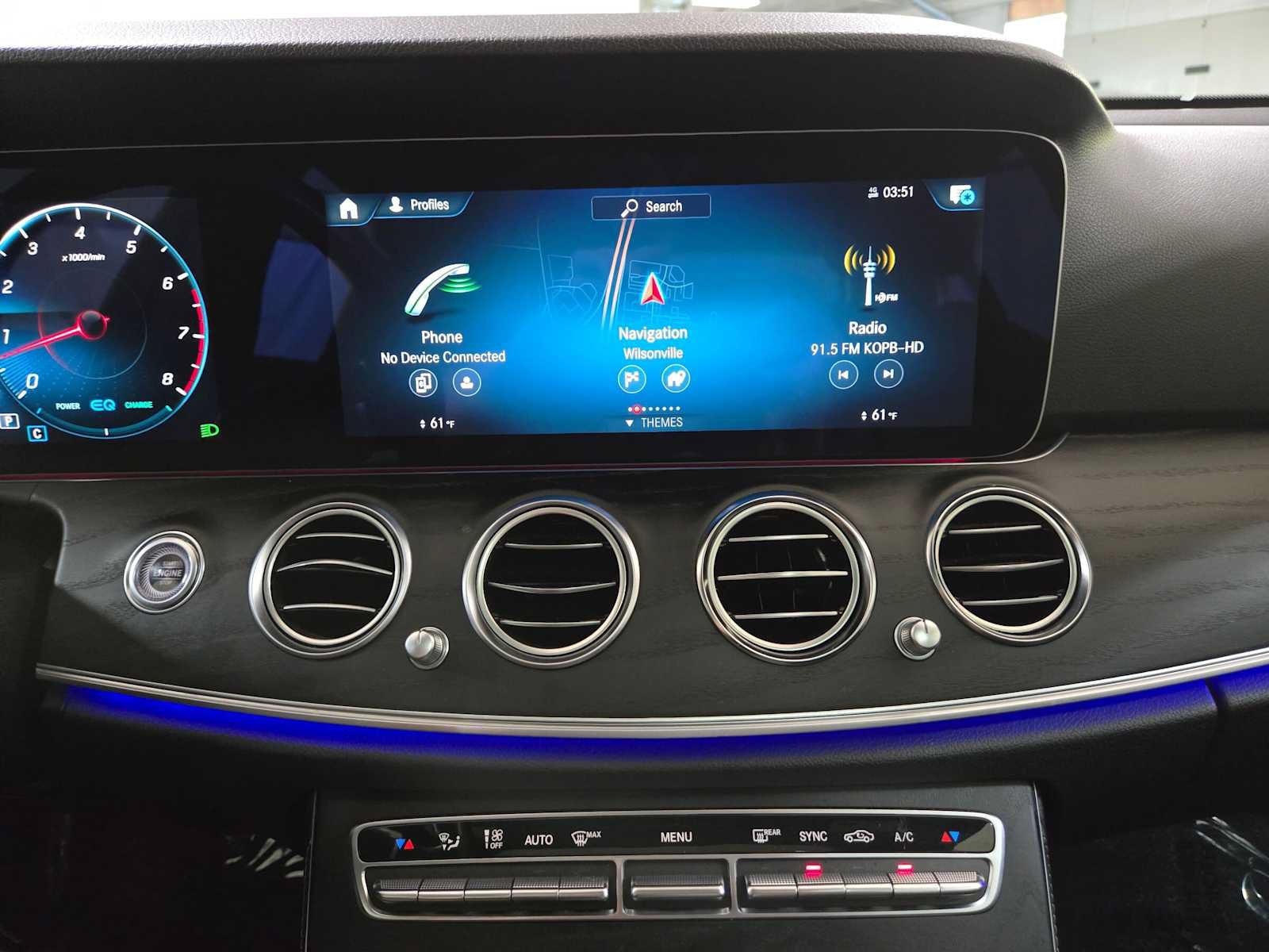 Used 2023 Mercedes-Benz E 450 4MATIC Sedan image 26