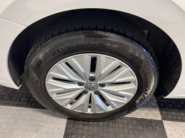 Used 2019 Volkswagen Jetta S image 14