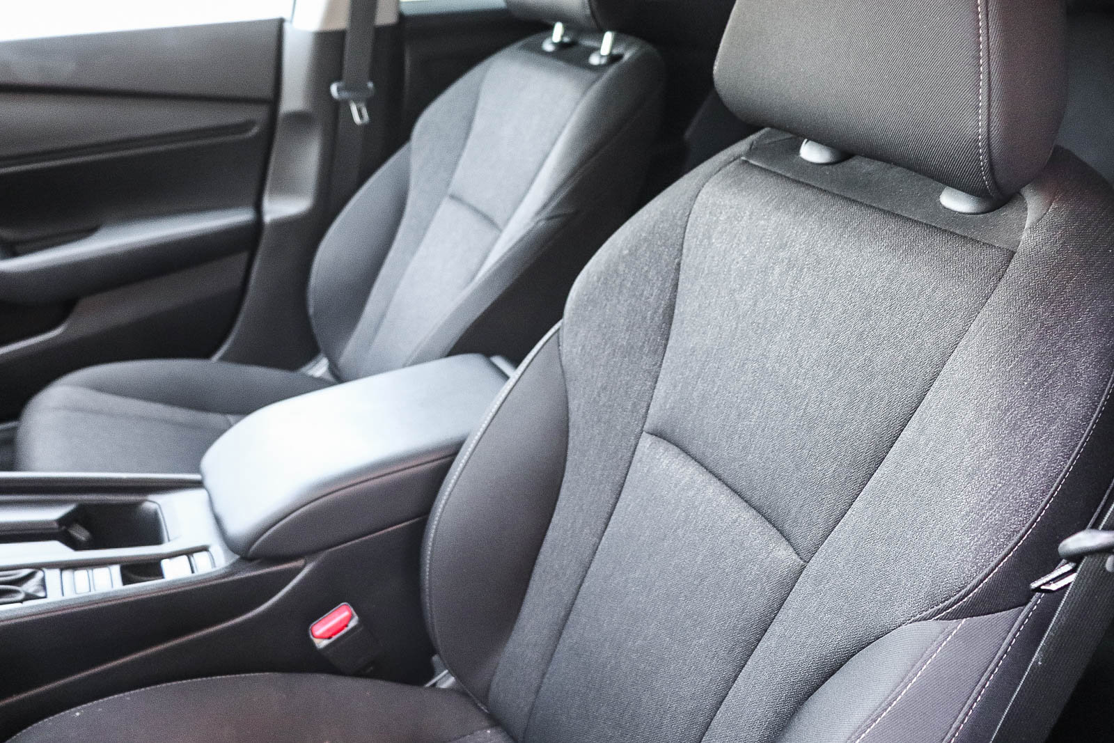 Certified 2025 Honda Accord SE image 29