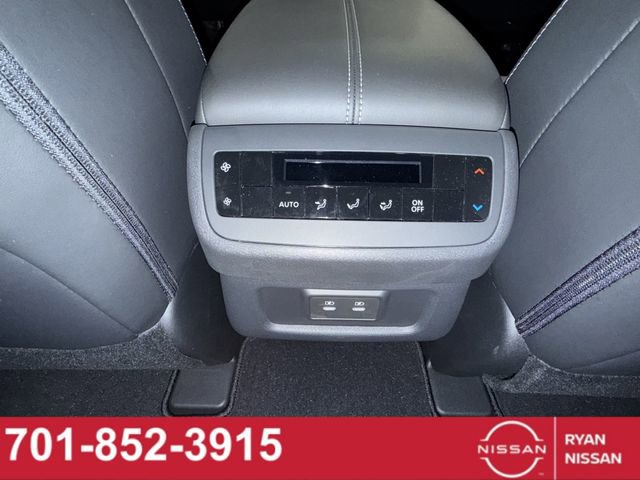 New 2026 Nissan Pathfinder SL AWD/4WD image 41