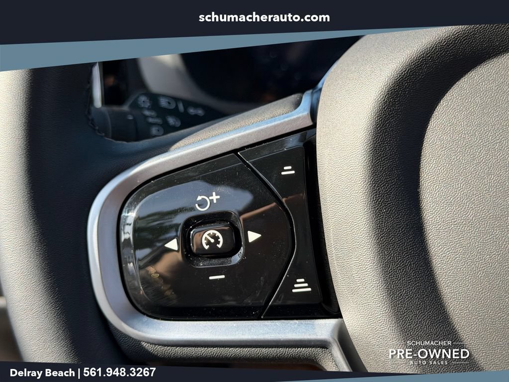 Used 2026 Volvo XC60 B5 Plus w/ Protection Package Premier AWD/4WD image 25