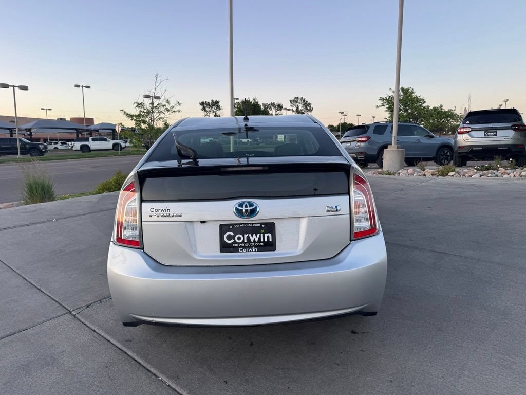 Used 2015 Toyota Prius Two FWD image 6