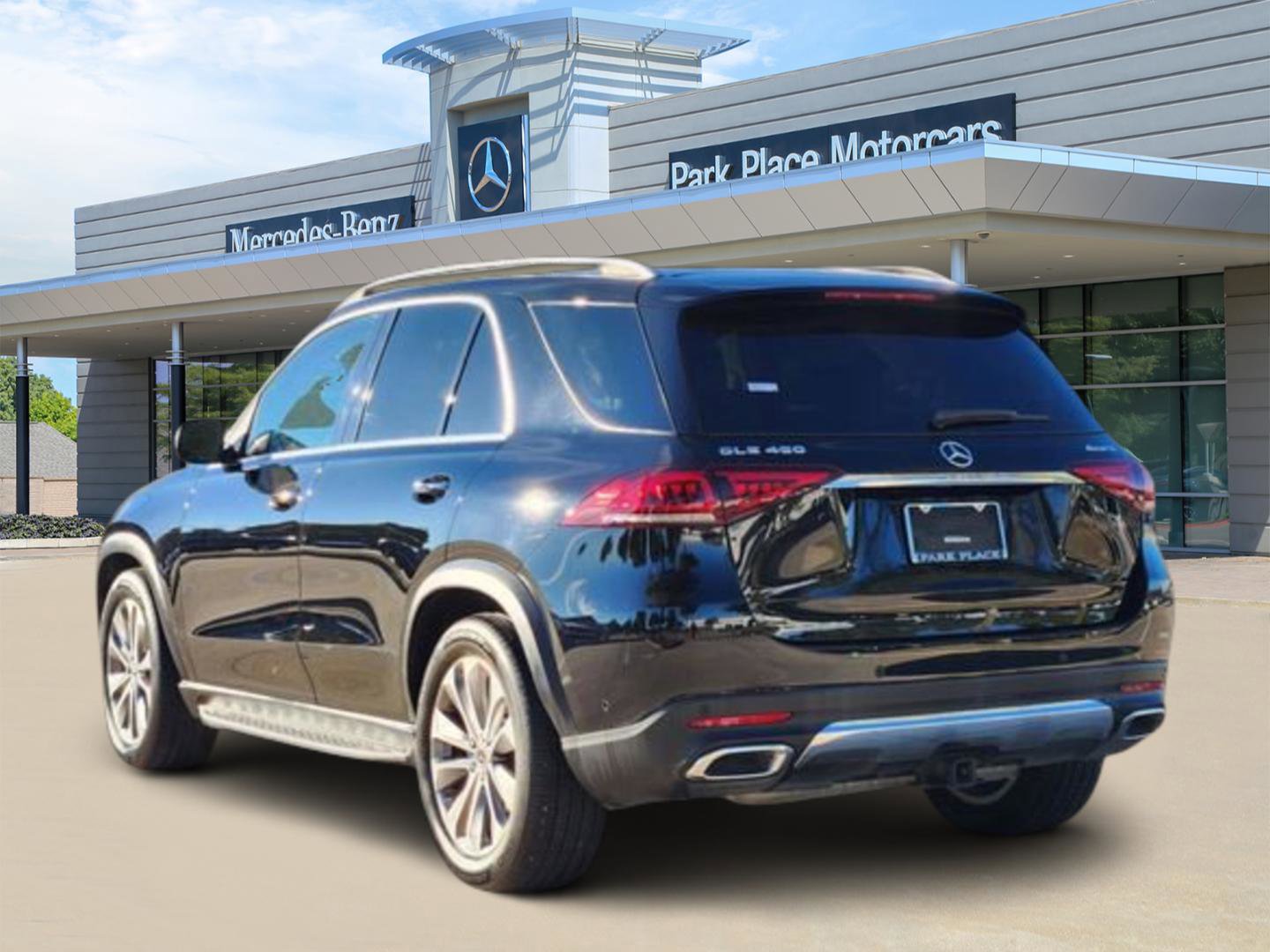 Used 2020 Mercedes-Benz GLE 450 4MATIC image 4