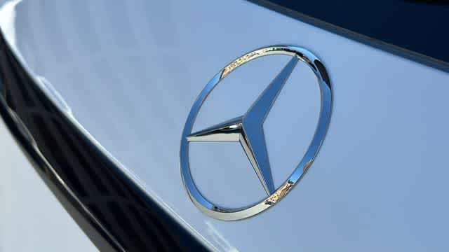 Used 2026 Mercedes-Benz GLC 300 4MATIC image 9