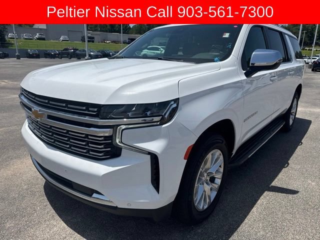 Used 2024 Chevrolet Suburban Premier RWD image 7