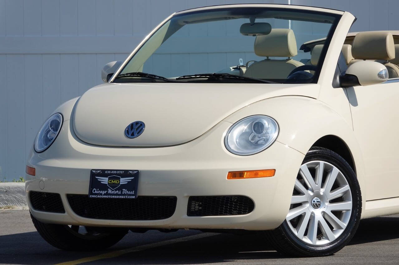 Used 2008 Volkswagen Beetle SE FWD image 3