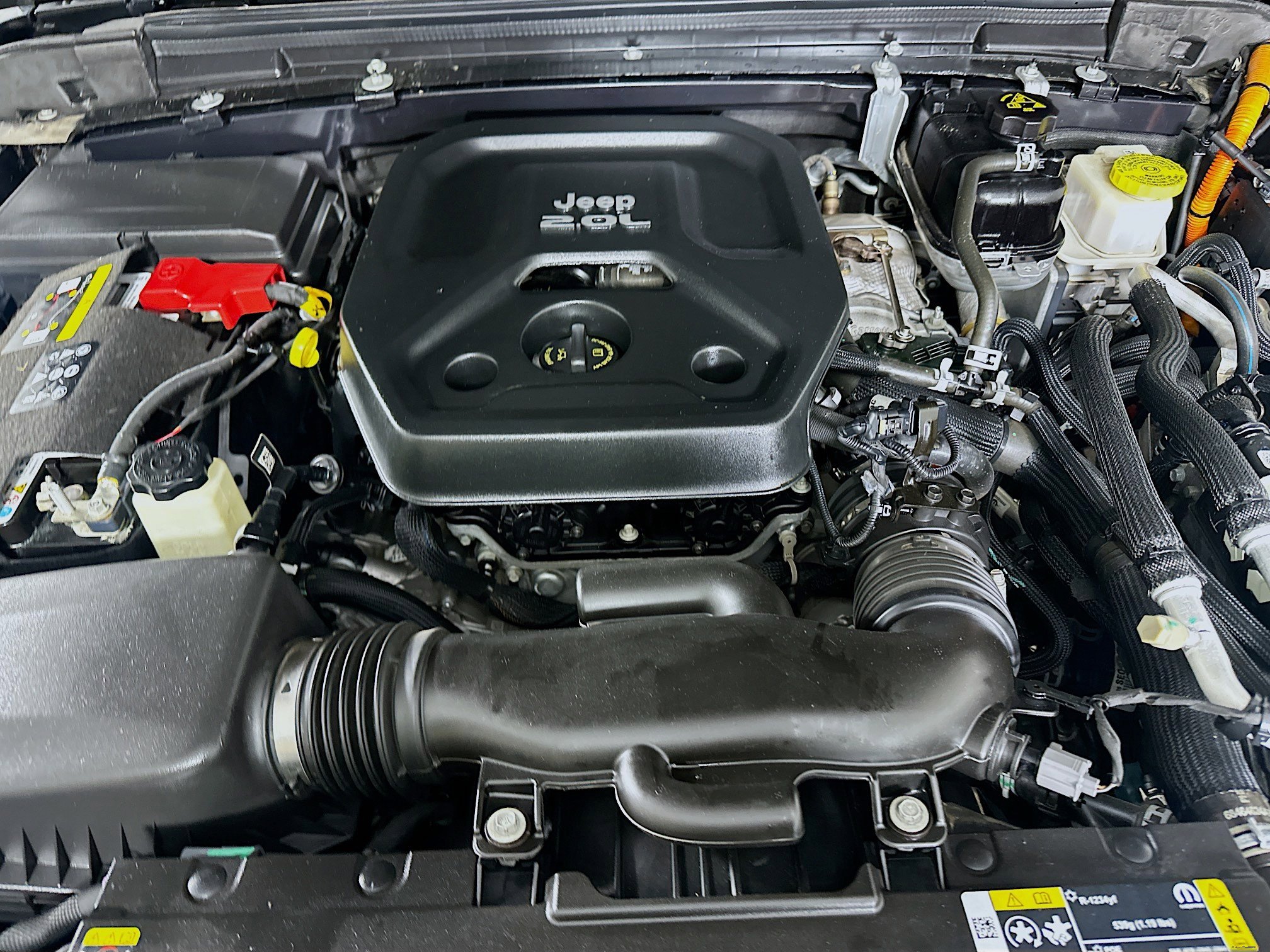 Used 2023 Jeep Wrangler Sahara w/ Cold Weather Group image 31