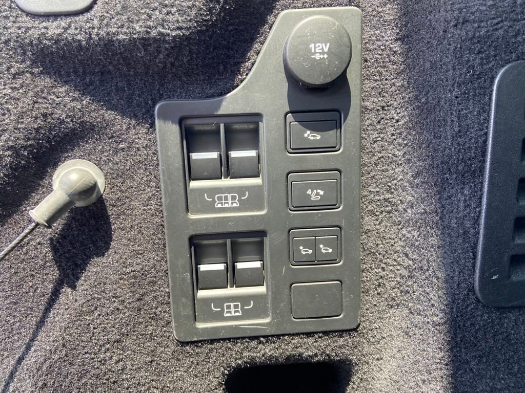 Used 2019 Land Rover Discovery HSE Luxury image 23