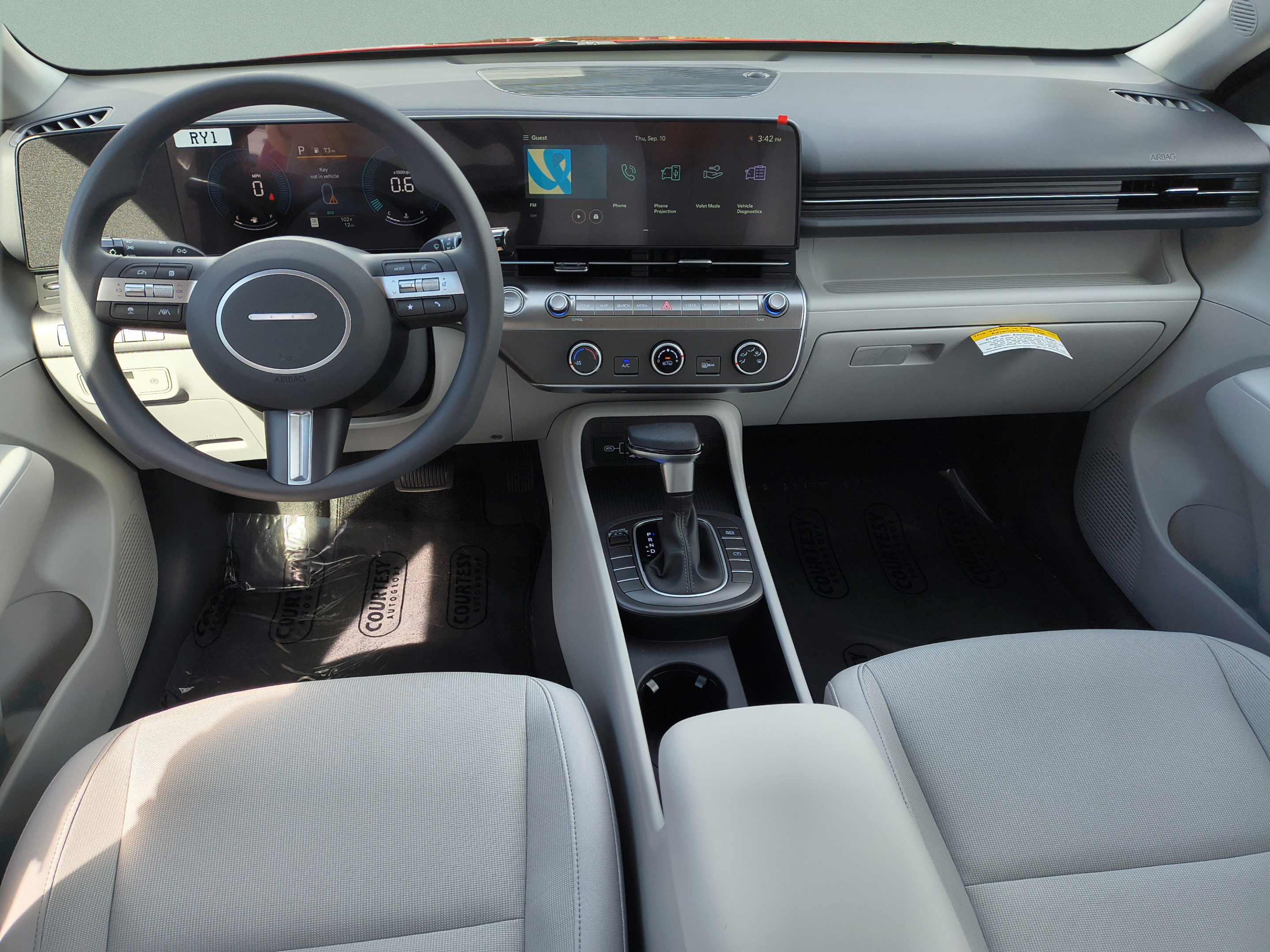 New 2027 Hyundai Kona SE FWD image 10
