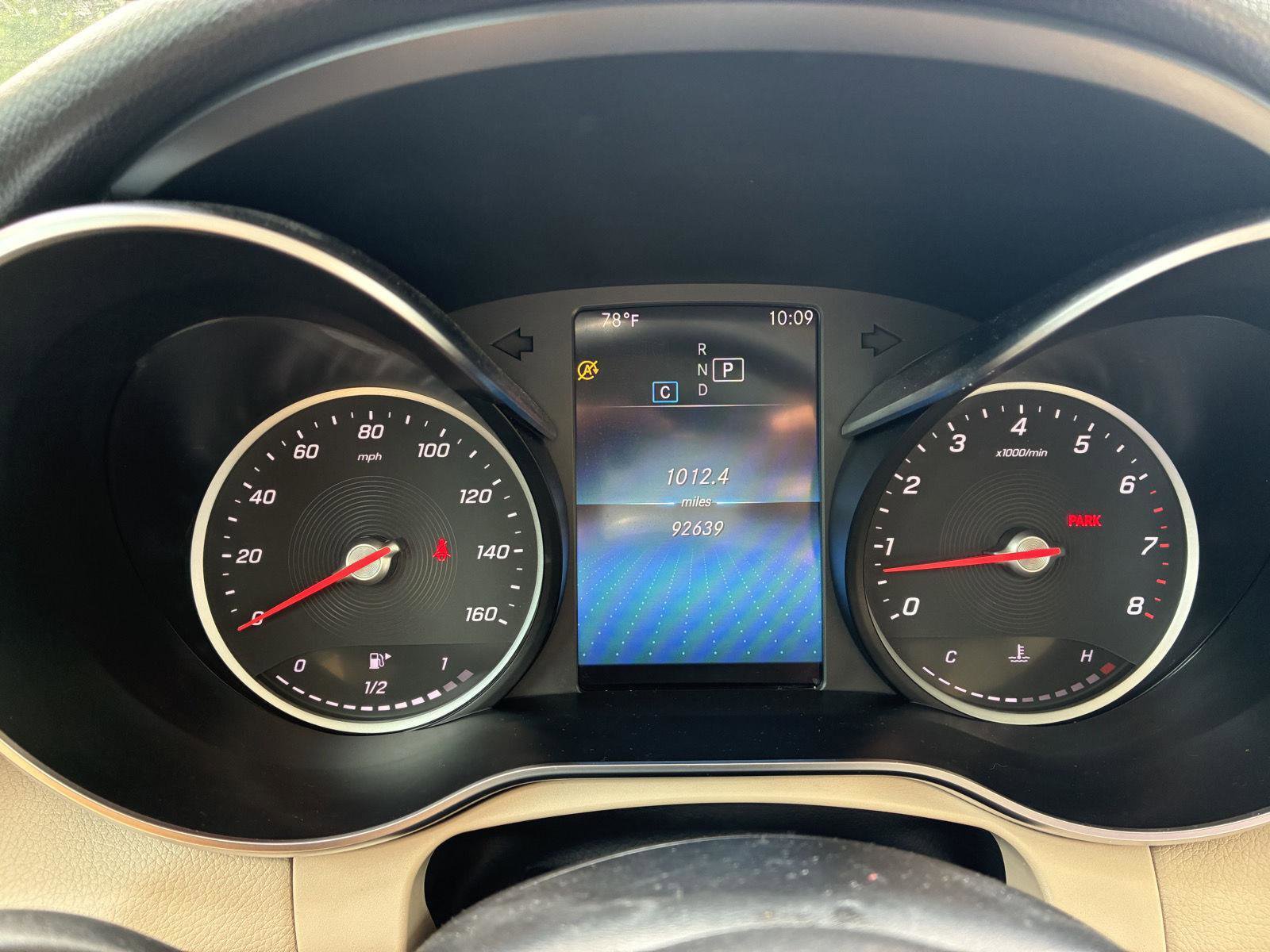 Used 2021 Mercedes-Benz GLC 300 image 12