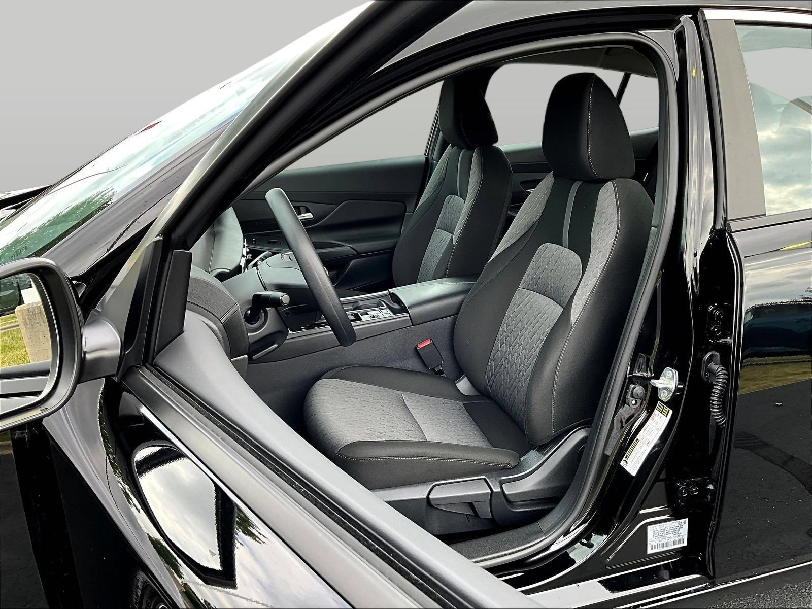 Certified 2026 Nissan Sentra SV w/ Floor Mat Package FWD image 24