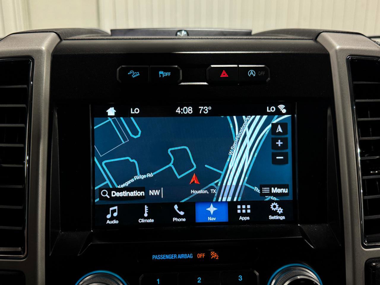 Used 2018 Ford F150 Lariat w/ Equipment Group 502A Luxury AWD/4WD image 41