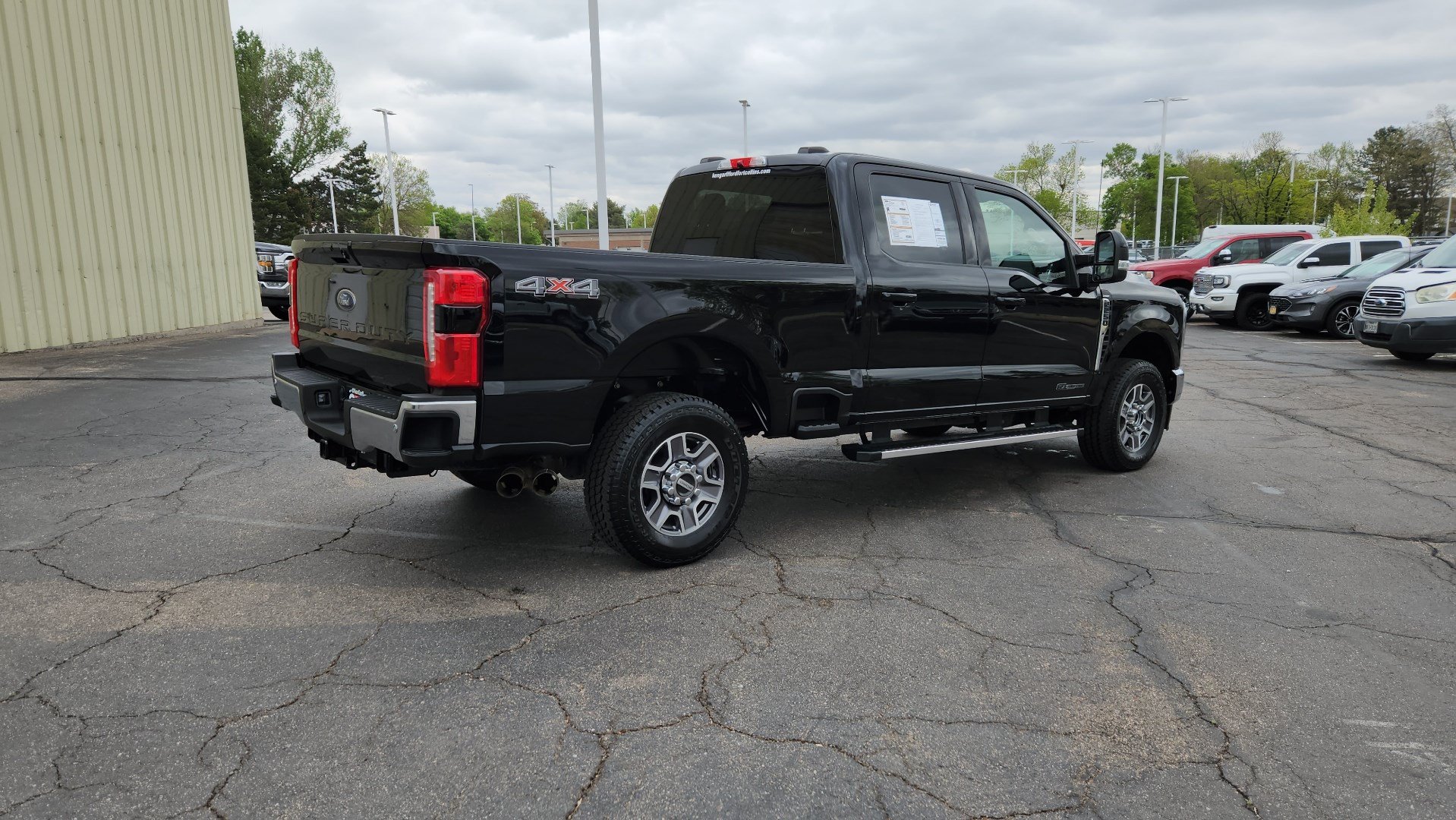 Certified 2025 Ford F250 Lariat AWD/4WD image 14