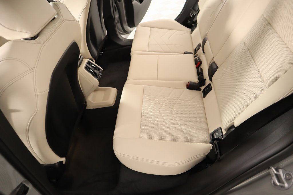 New 2025 BMW X1 xDrive28i w/ Technology Package AWD/4WD image 13