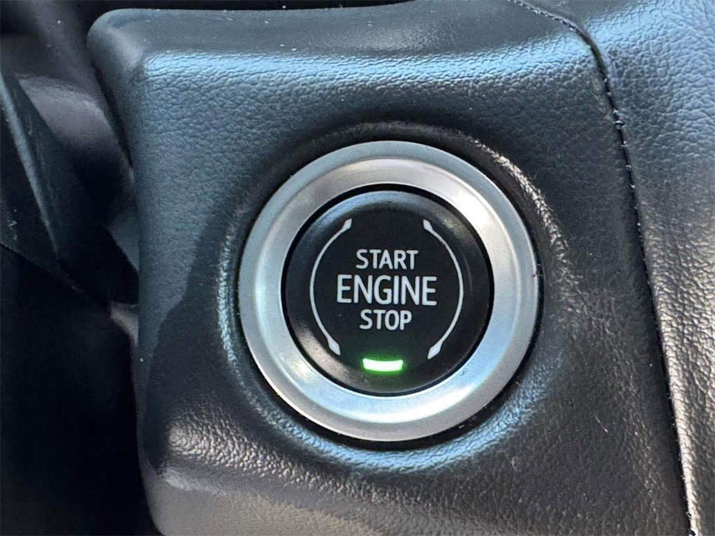 Used 2023 Chevrolet Tahoe Premier image 9