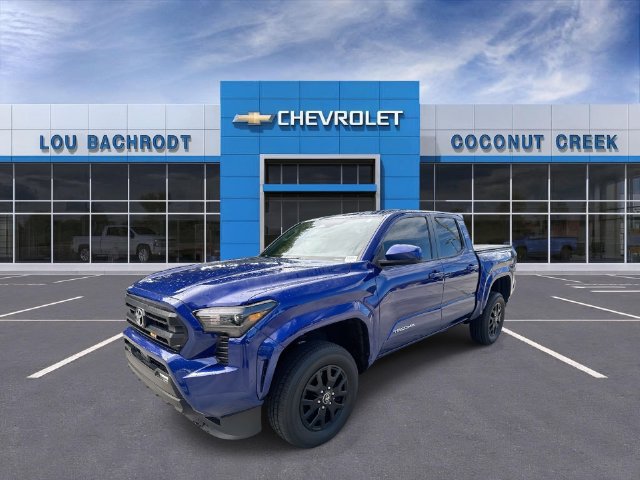 Used 2025 Toyota Tacoma SR5 RWD image 4