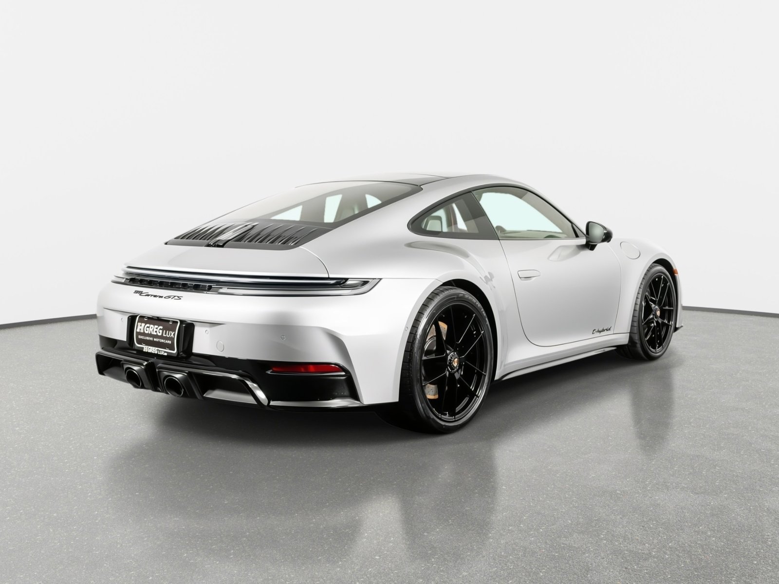 Used 2026 Porsche 911 Carrera 4 GTS AWD/4WD image 10