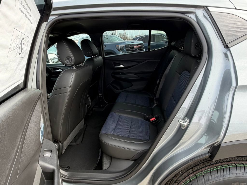 New 2026 Buick Envista Sport Touring w/ Convenience II Package FWD image 18