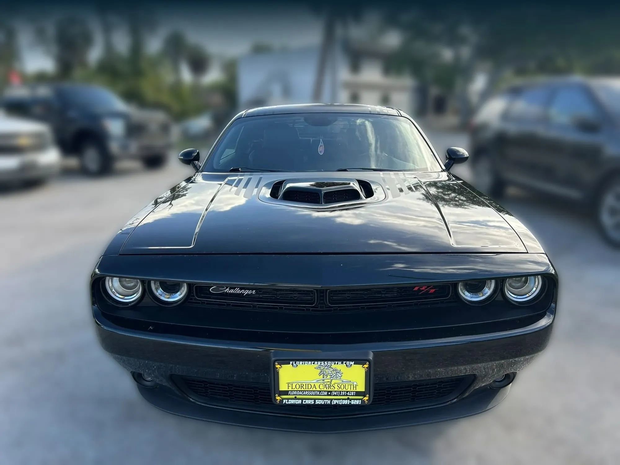 Used 2018 Dodge Challenger R/T Plus RWD image 7