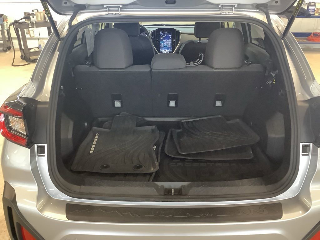 Certified 2024 Subaru Crosstrek 2.0i Premium AWD/4WD image 14