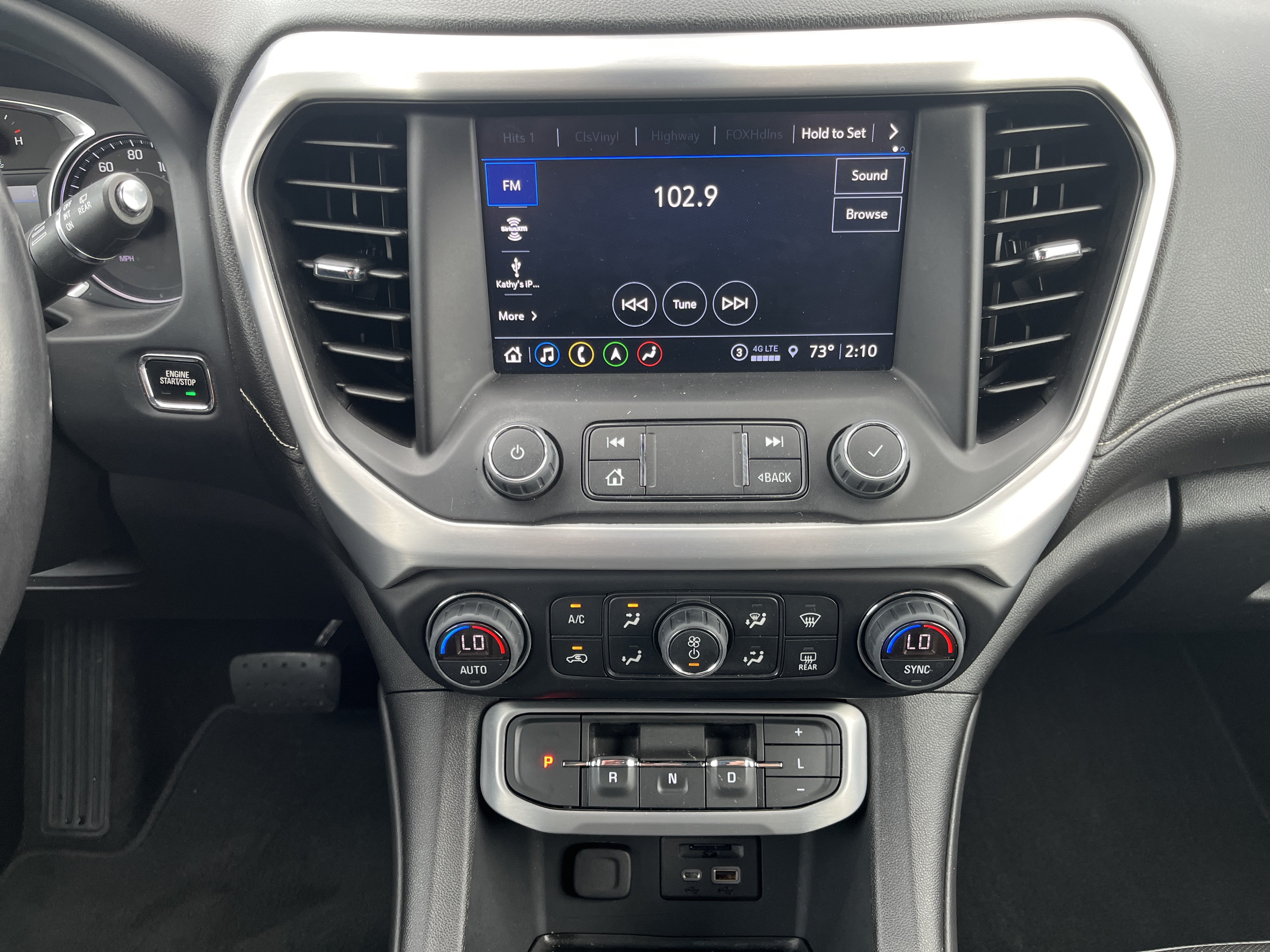 Used 2022 GMC Acadia SLT AWD/4WD image 27