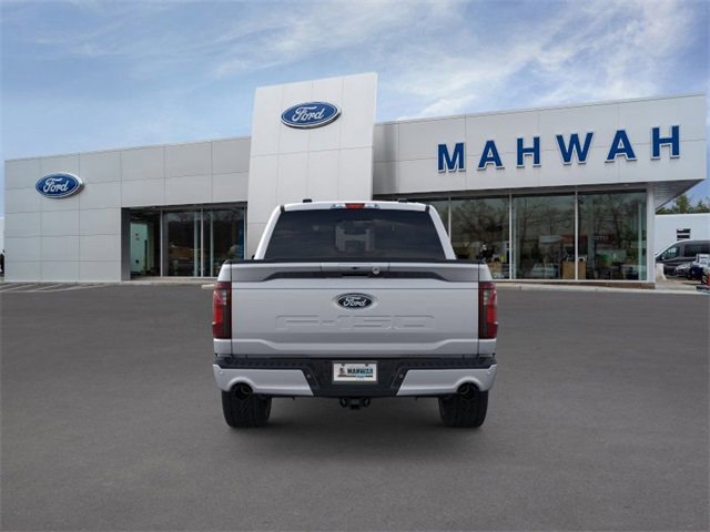 New 2025 Ford F150 XLT w/ Equipment Group 302A MID image 5