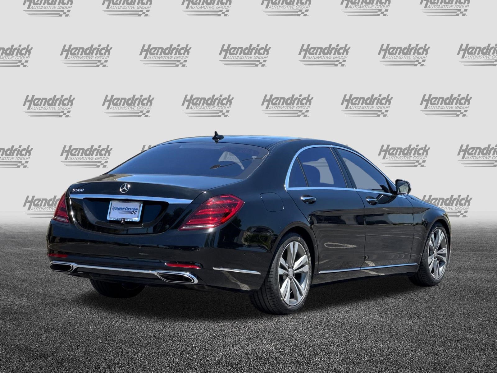 Used 2019 Mercedes-Benz S 560 Sedan image 5