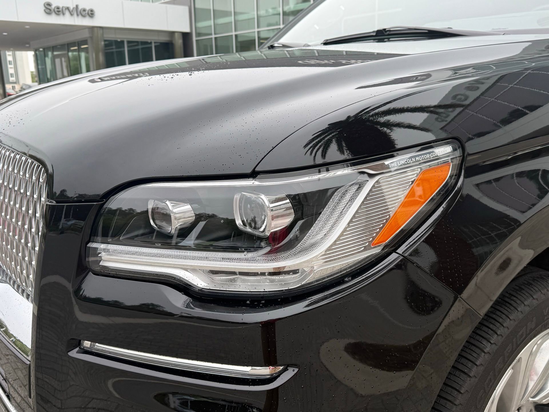 Used 2024 Lincoln Navigator Reserve image 13