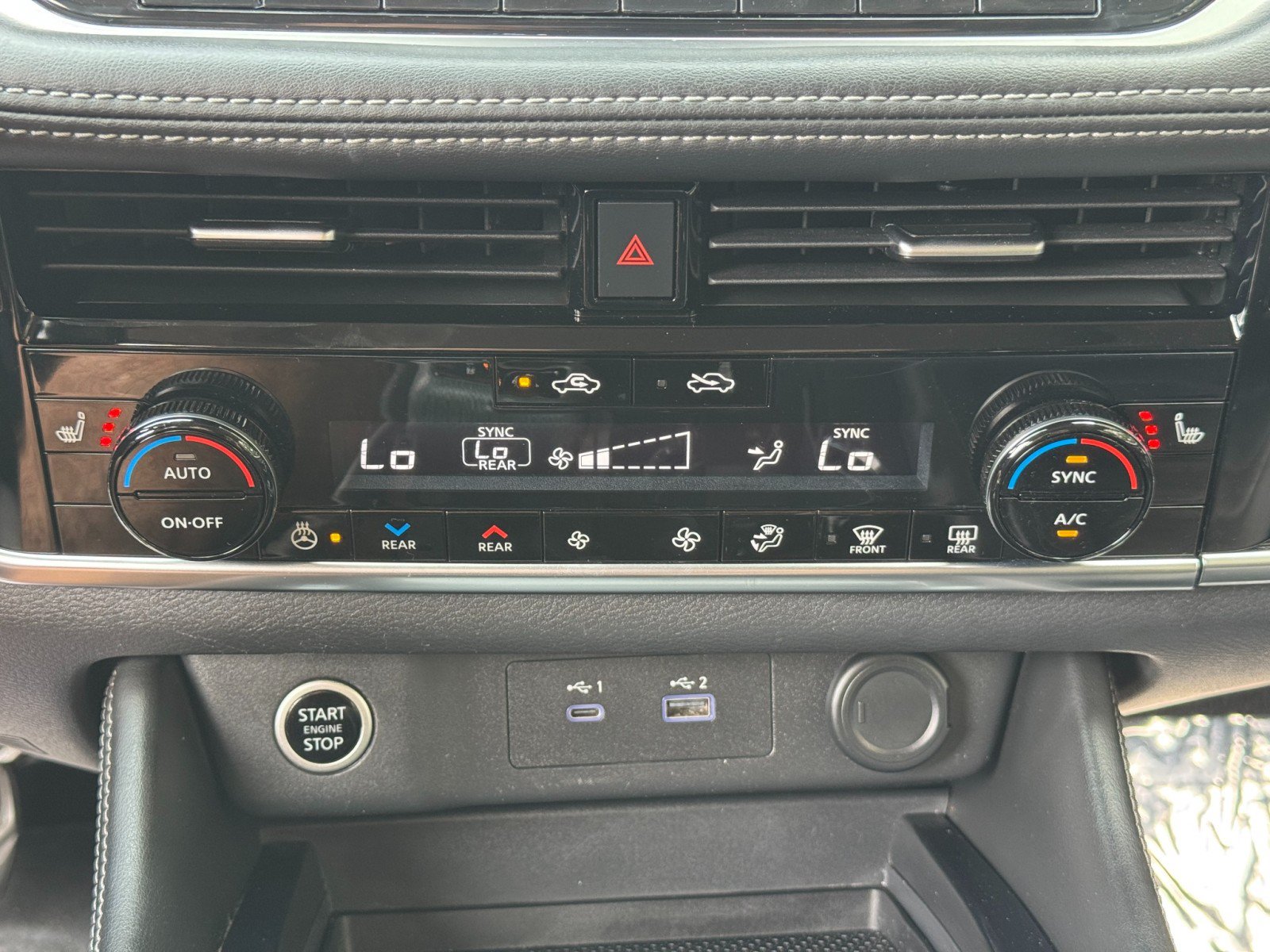 Used 2022 Nissan Rogue SL w/ SL Premium Package FWD image 26