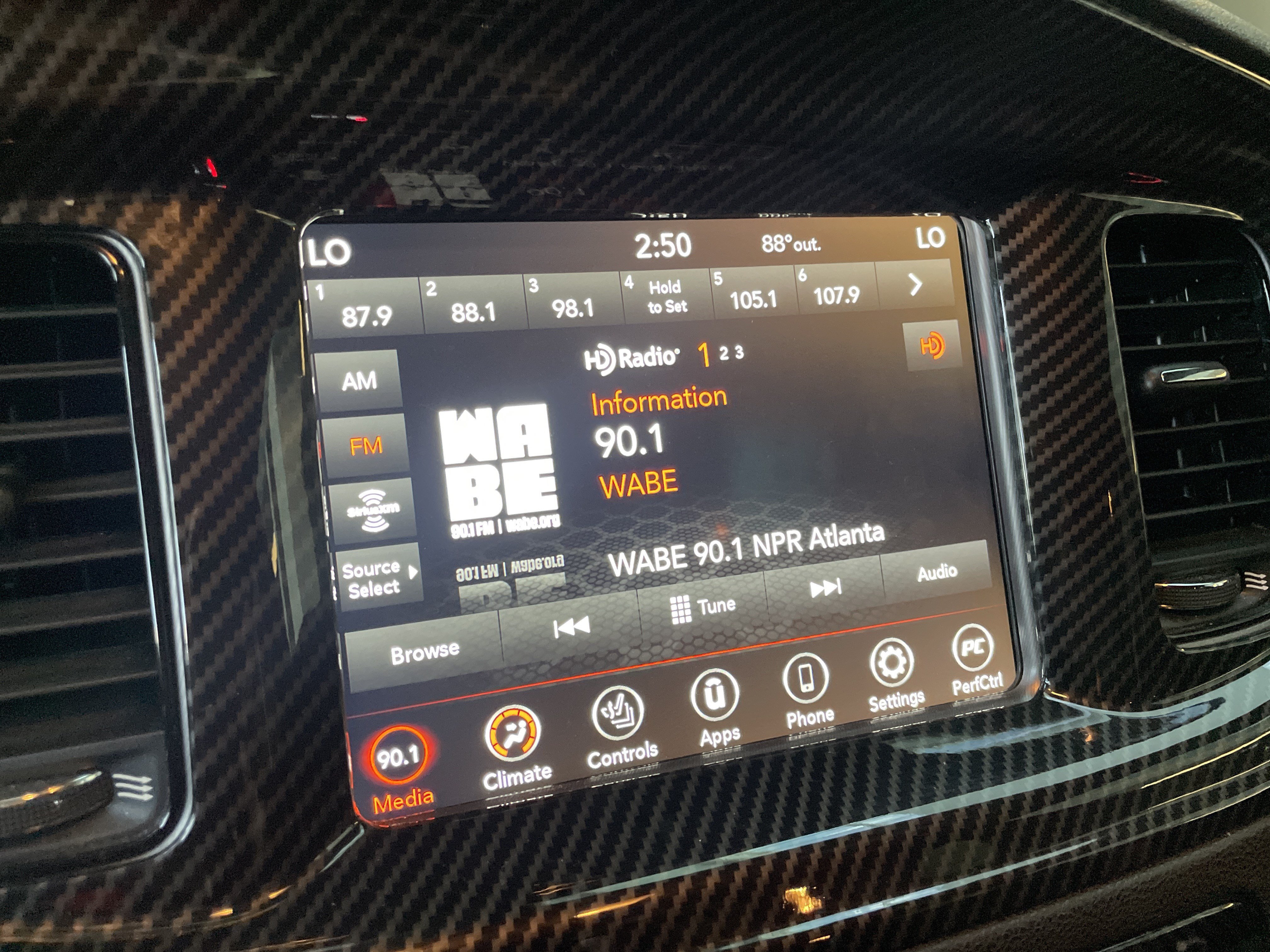 Used 2021 Dodge Charger R/T w/ Driver Convenience Group RWD image 30
