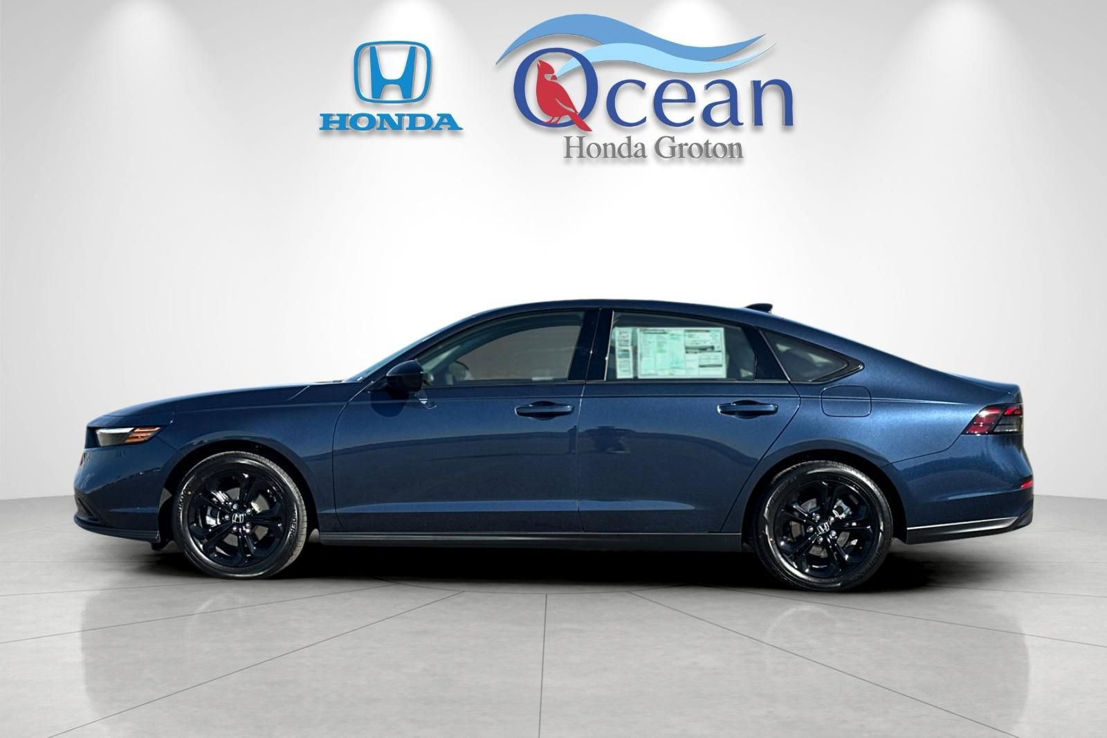 Used 2025 Honda Accord SE image 2