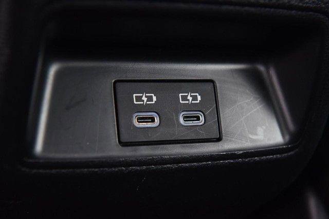 Used 2024 Toyota Corolla LE image 19