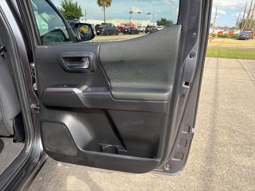 Used 2023 Toyota Tacoma TRD Sport image 21