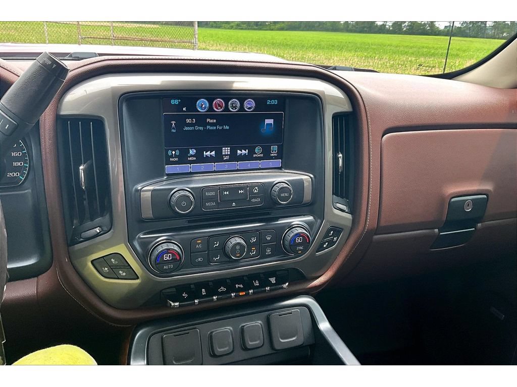 Used 2018 Chevrolet Silverado 2500 High Country AWD/4WD image 35