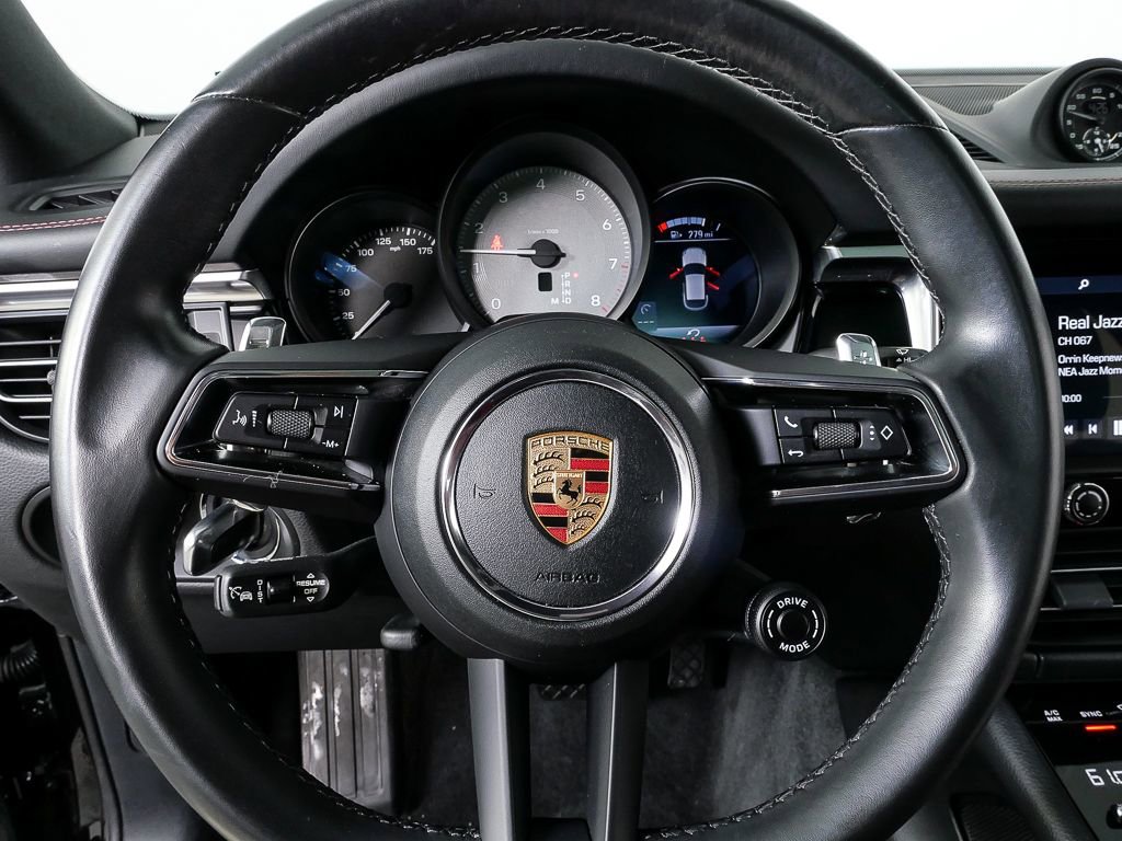 Certified 2023 Porsche Macan S AWD/4WD image 8