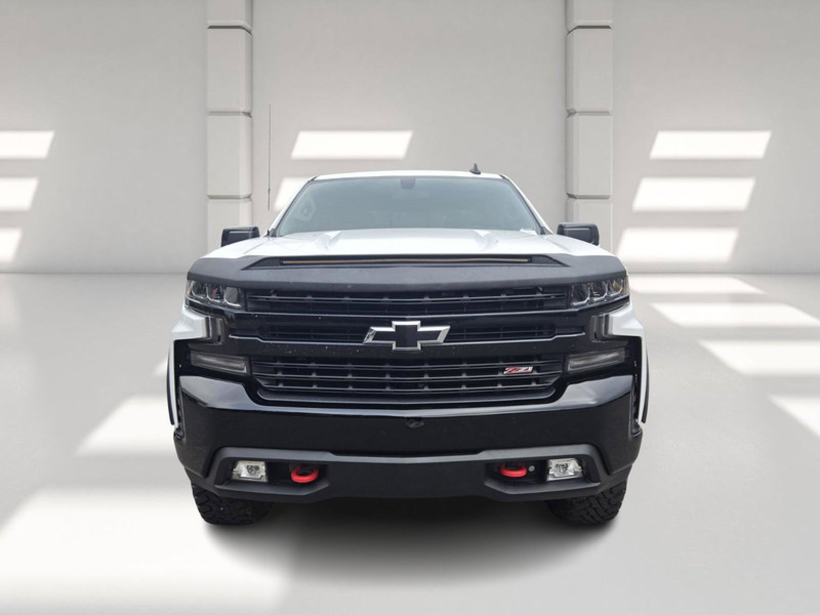 Used 2020 Chevrolet Silverado 1500 LT Trail Boss image 2