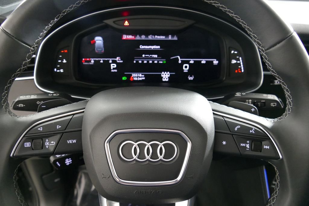 Used 2025 Audi Q7 3.0T Premium Plus AWD/4WD image 16
