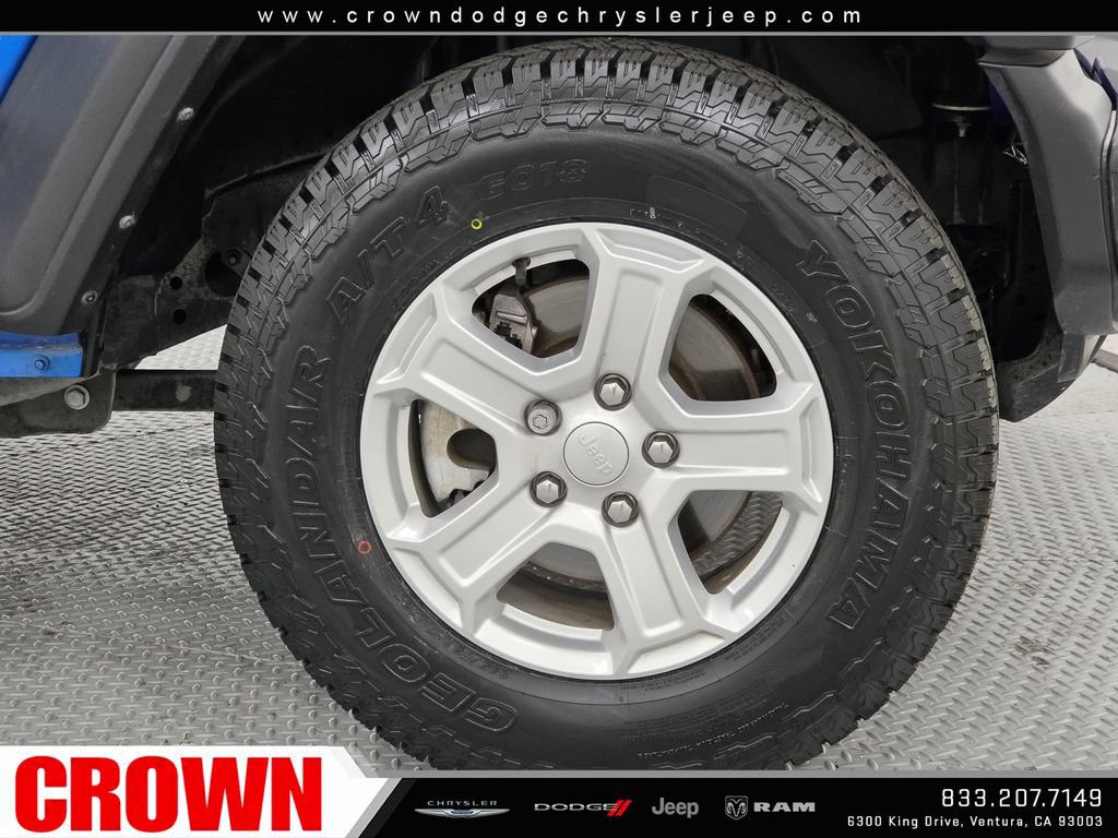 Used 2022 Jeep Wrangler Unlimited Sport AWD/4WD image 9
