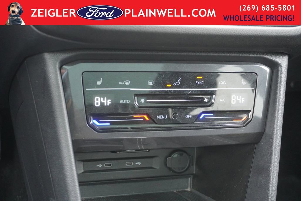 Used 2024 Volkswagen Tiguan SE image 21