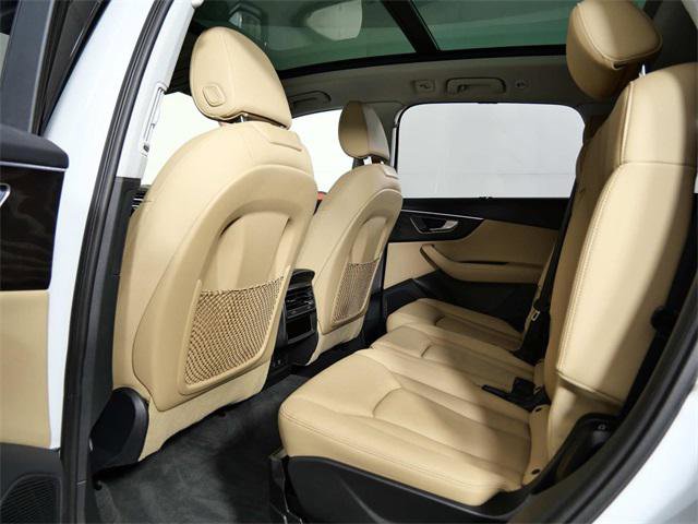 Used 2021 Audi Q7 3.0T Prestige w/ Prestige Package image 14
