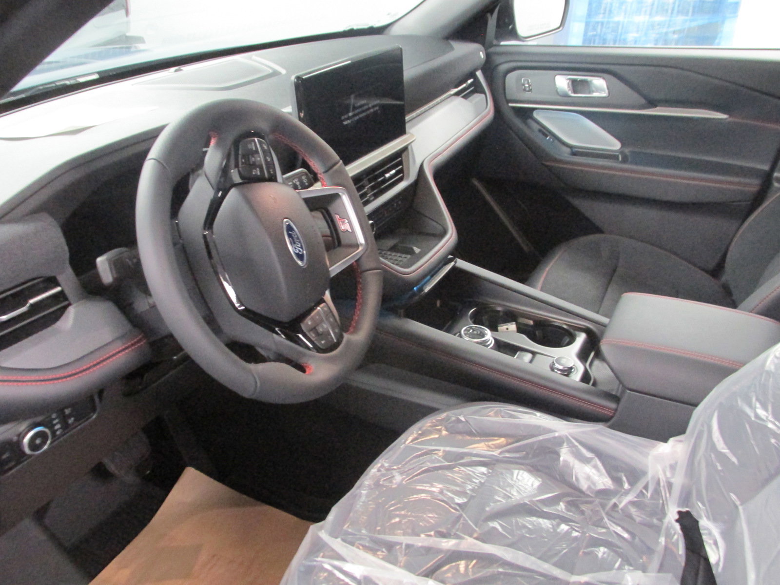 New 2025 Ford Explorer ST w/ Sun And Sound Package image 25