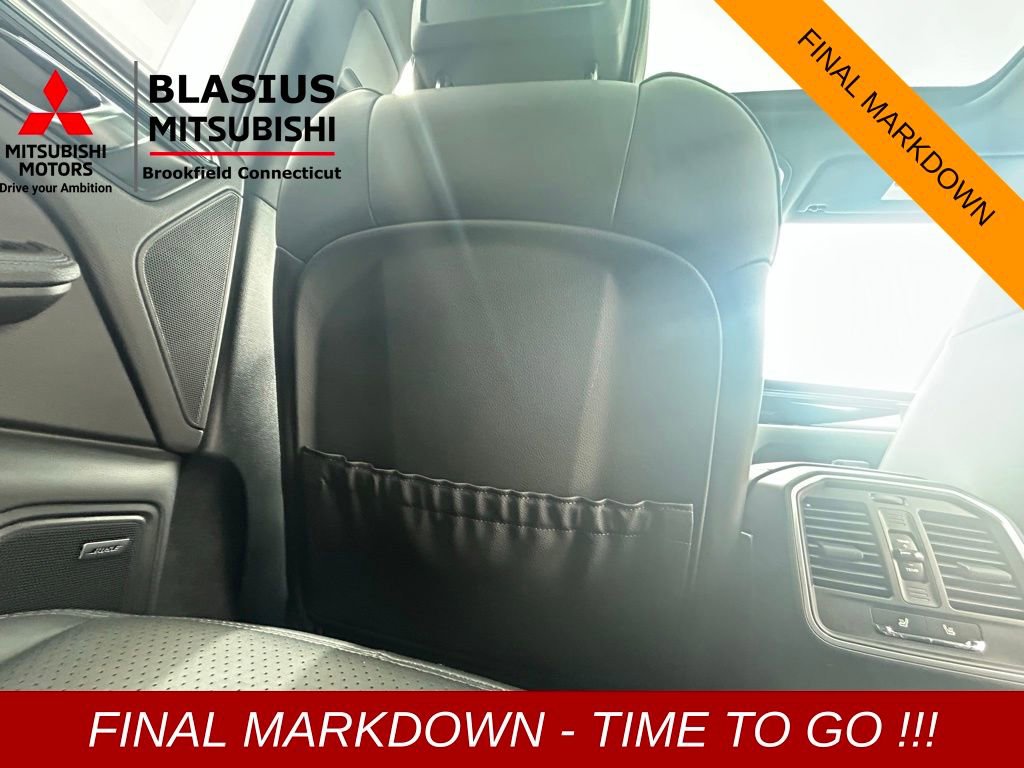 Used 2022 Porsche Macan image 39