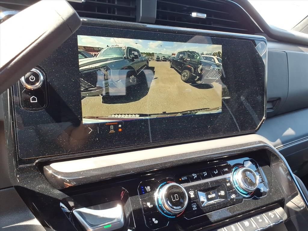 Used 2026 GMC Sierra 2500 AT4X image 22