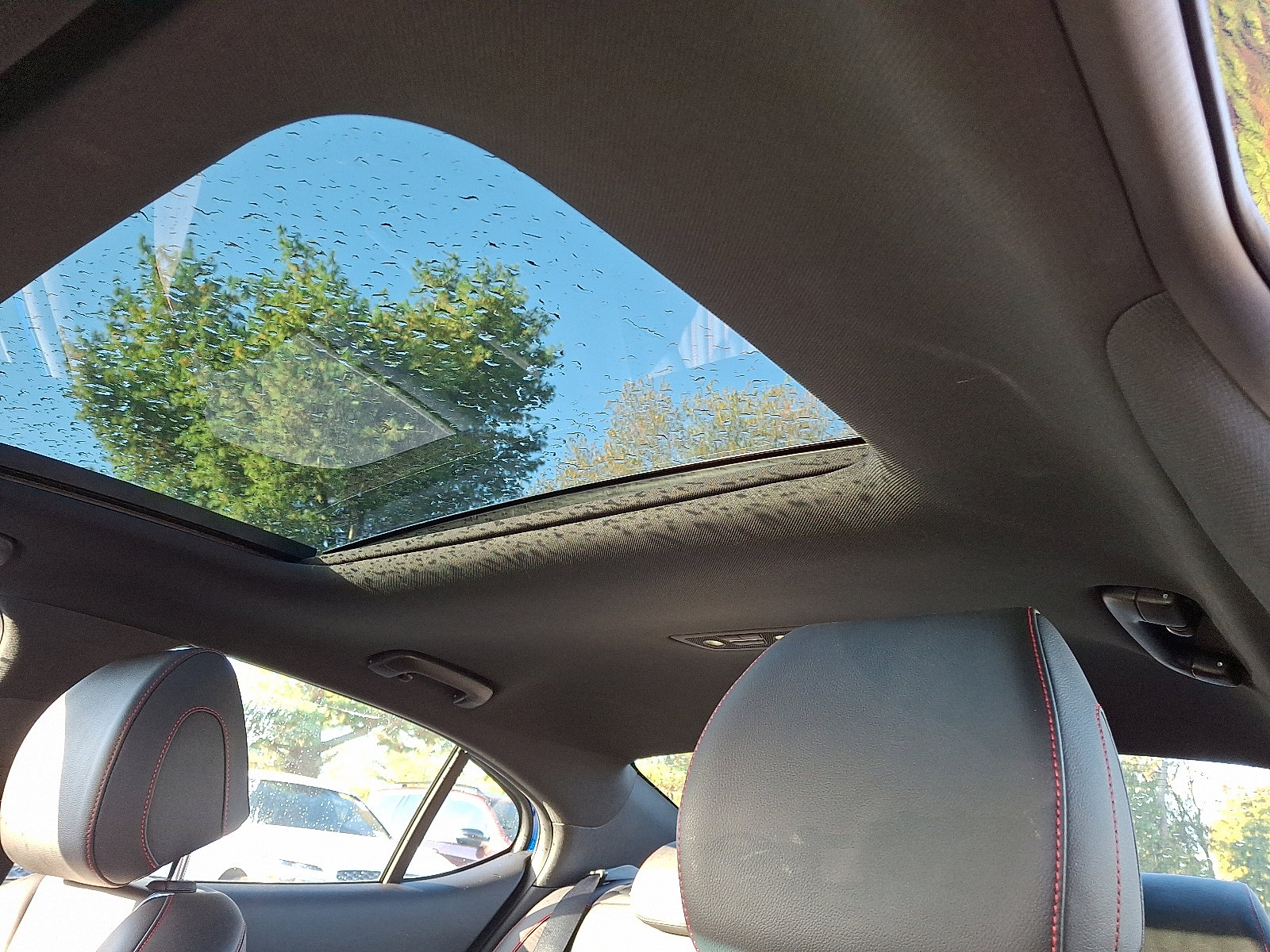 Certified 2025 Genesis G70 2.5T w/ Sport Prestige Package image 21