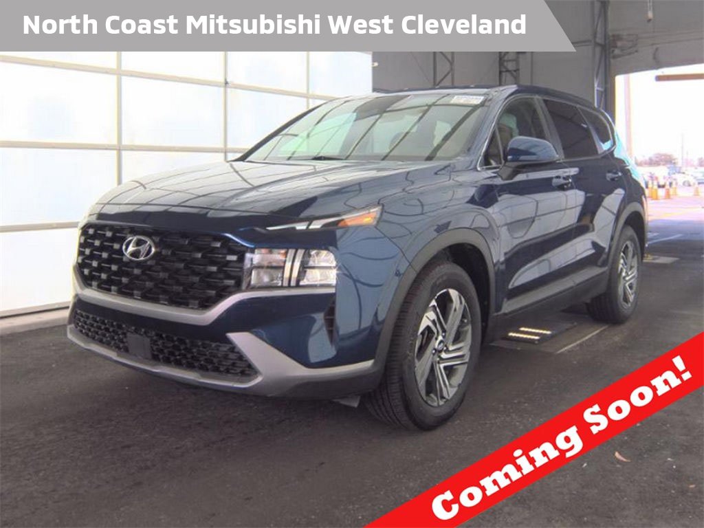 Used 2023 Hyundai Santa Fe SE image 1