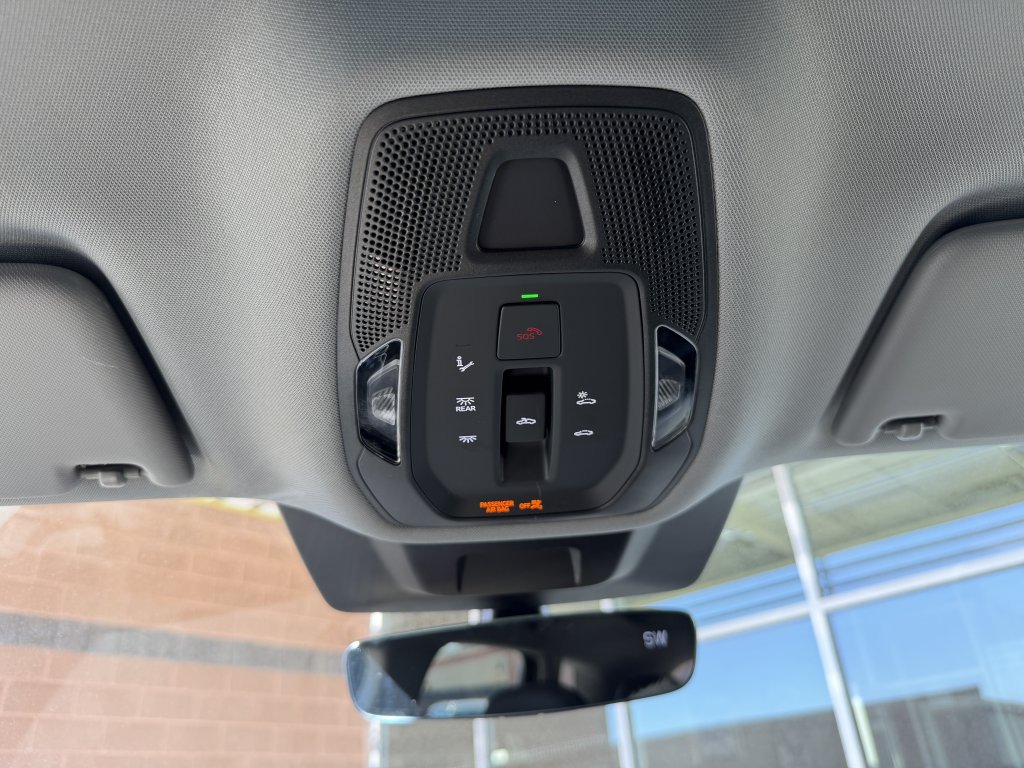 Used 2025 Audi Q6 e-tron Premium w/ Convenience Package RWD image 30